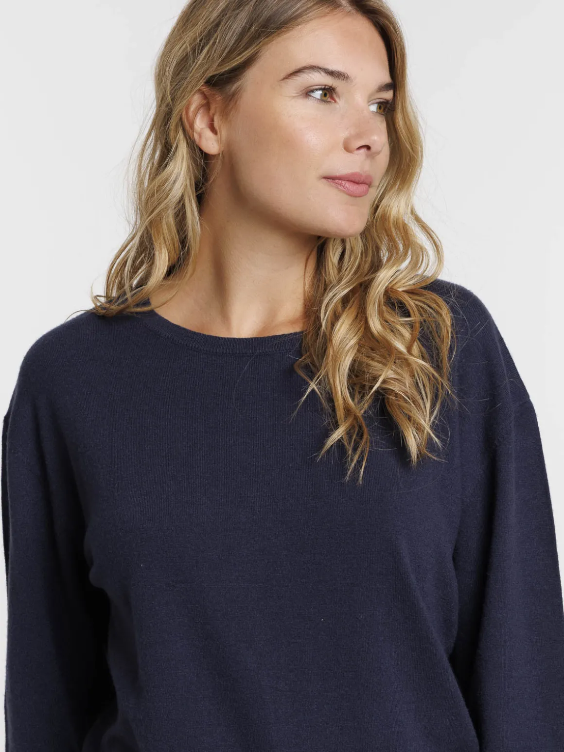 Pull fin col rond marine navy femme