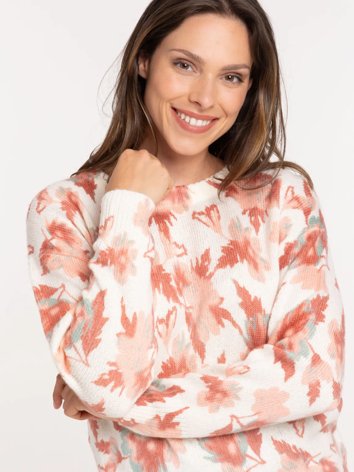 Pull fleuri col rond femme