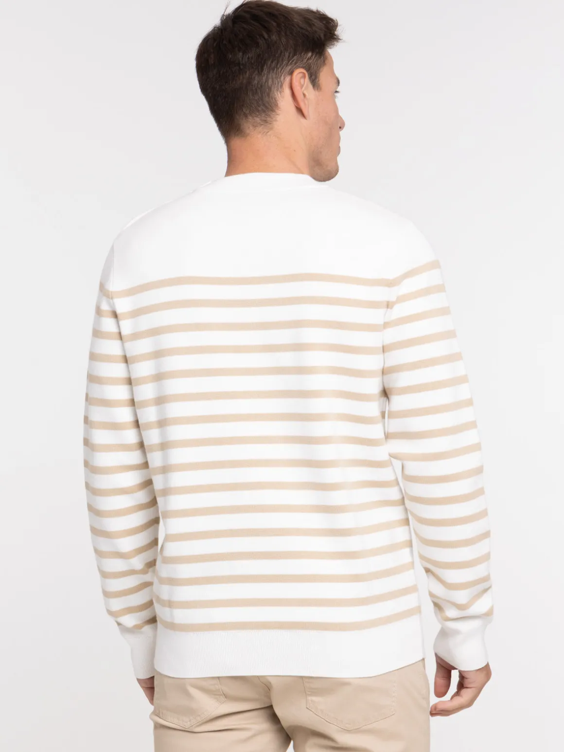 Pull rayé boutons épaule homme