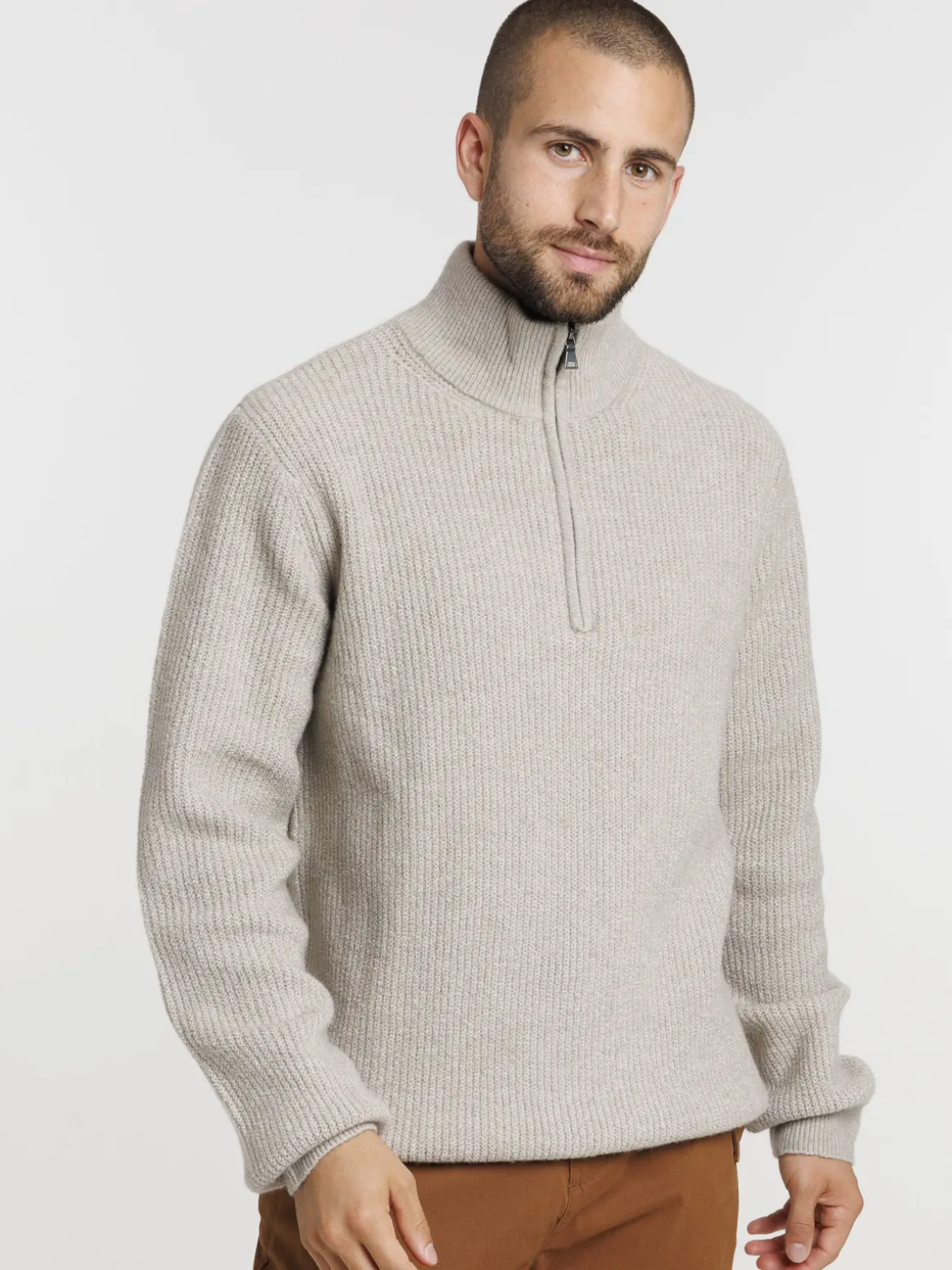 Pull zippé col montant homme