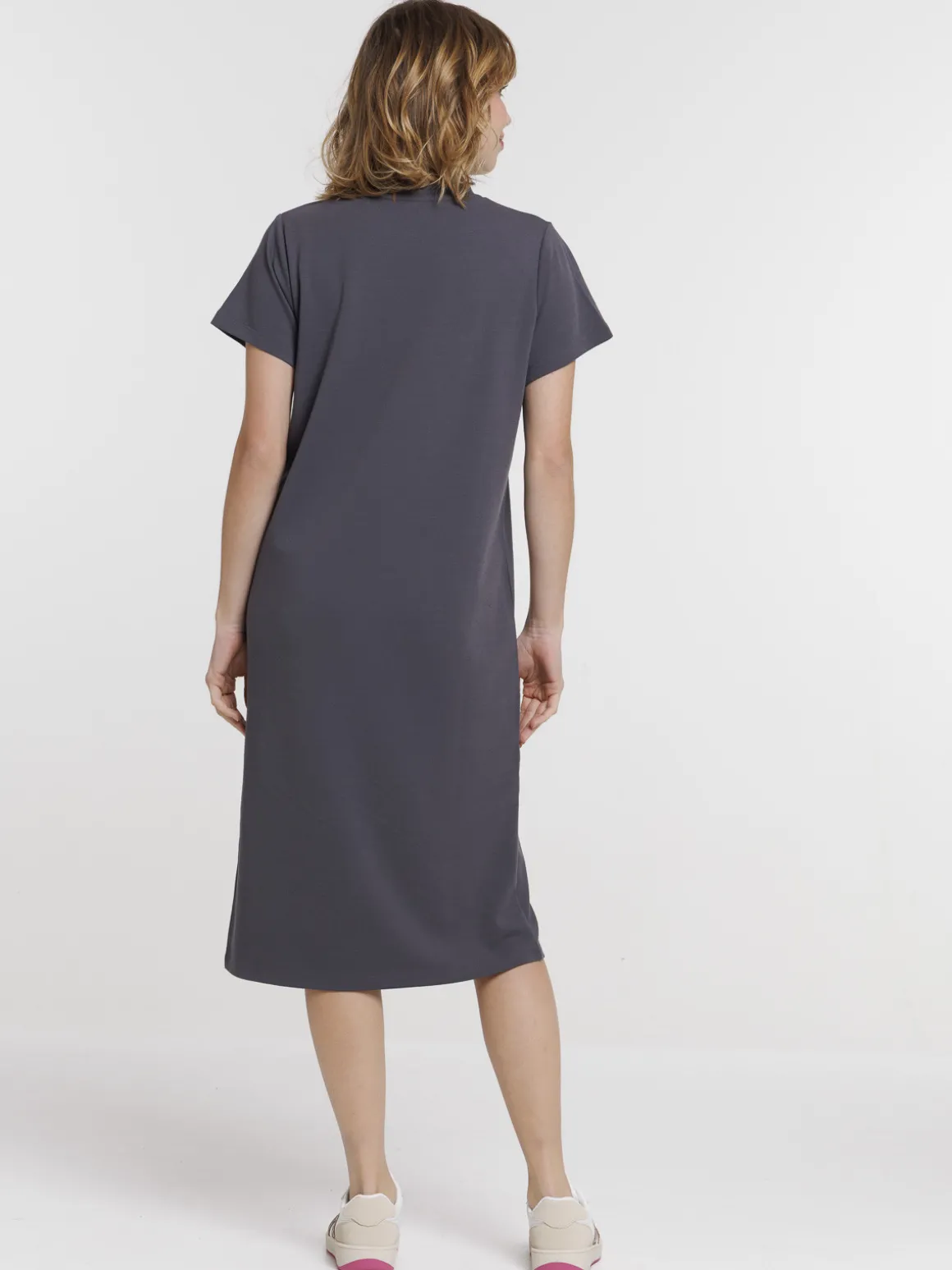 Robe asphalte motif coeur femme