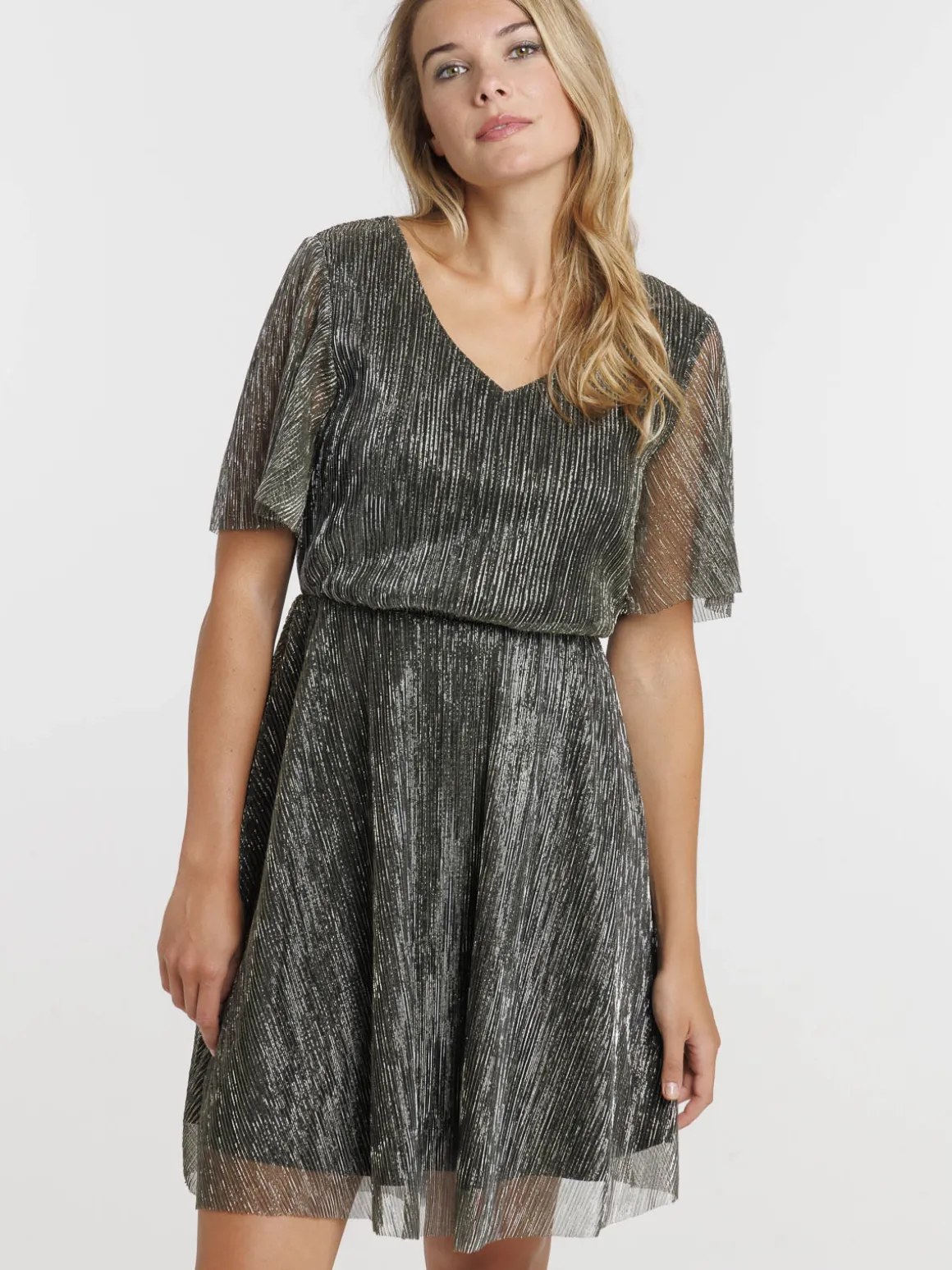 Robe courte avec fibre métallisée femme