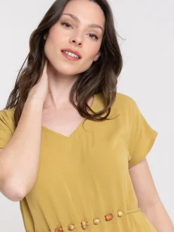 Robe courte femme perles à la taille