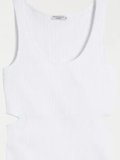 Robe côtelée coloris blanc femme