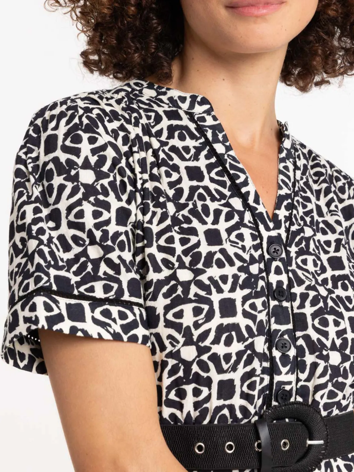 Robe imprimée avec ceinture femme