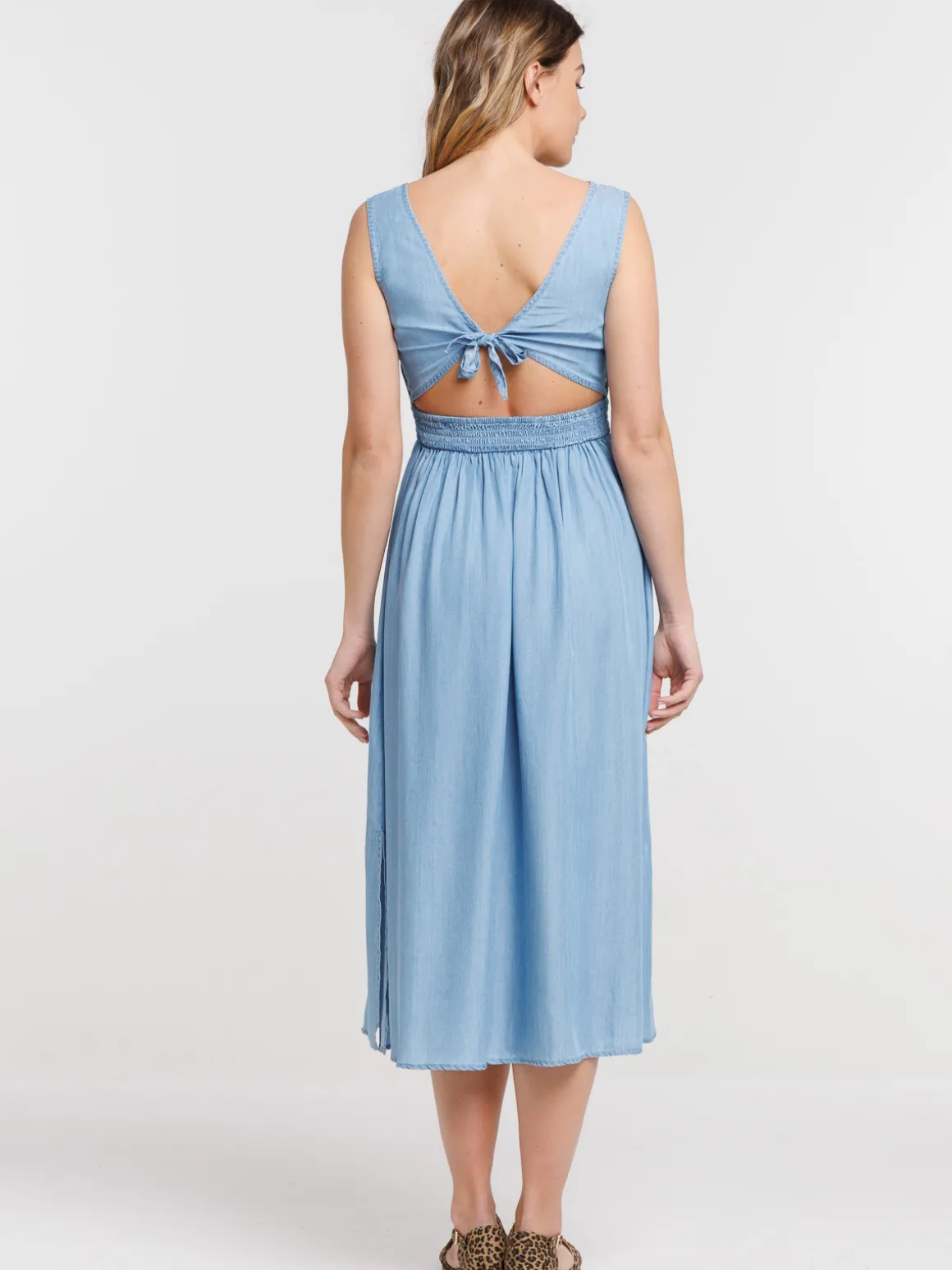 Robe longue bleue pâle femme