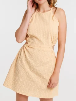 Robe seersucker ouvertures côtés femme