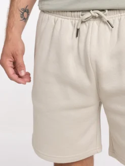 Short basique uni homme