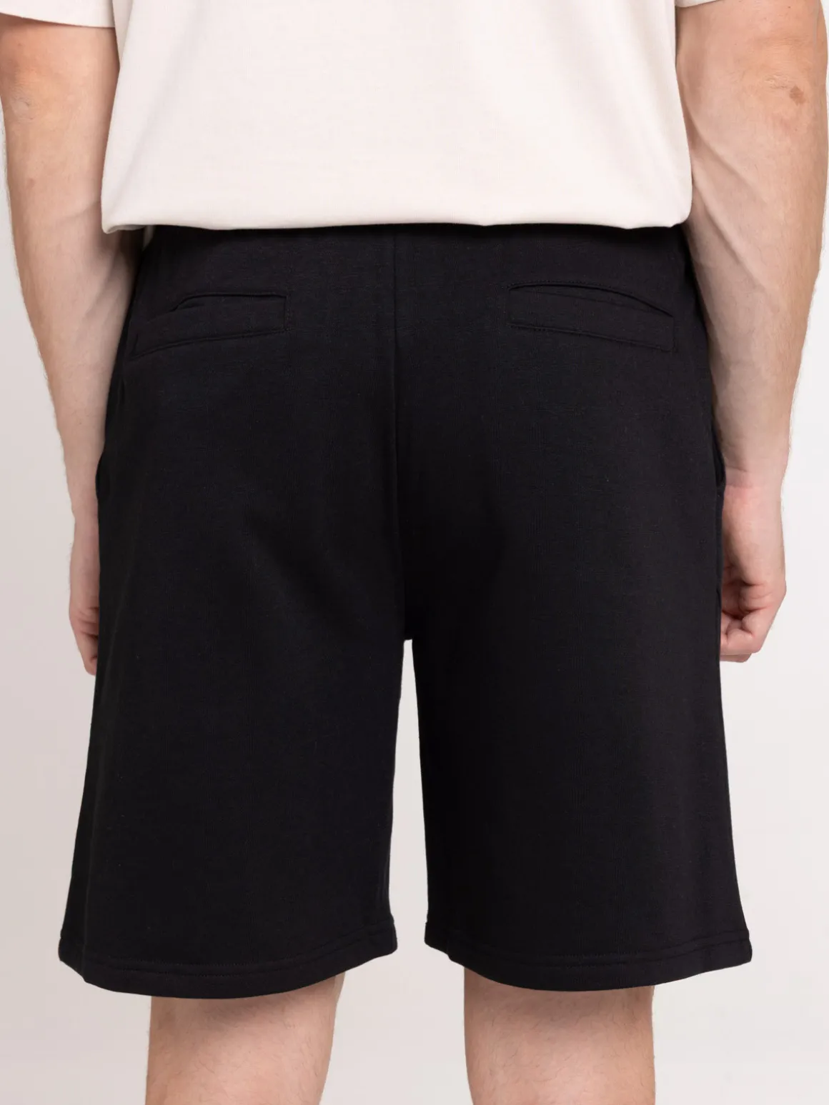 Short noir uni message homme