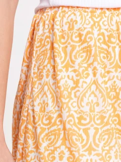 Short plissé imprimé femme