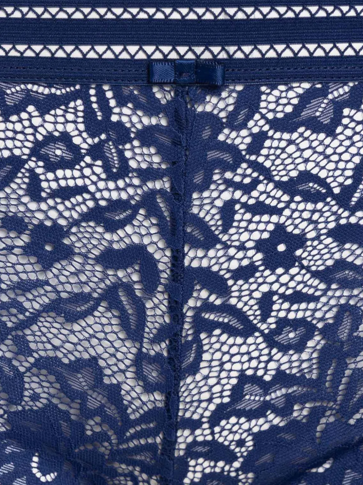 Shorty bleu profond grande taille femme