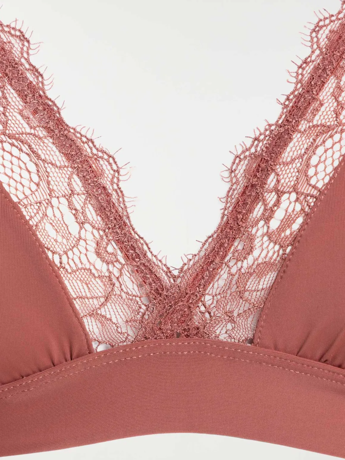 Soutien-gorge triangle femme (85A-95D)
