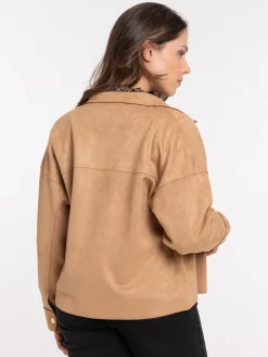 Surchemise courte suédine femme