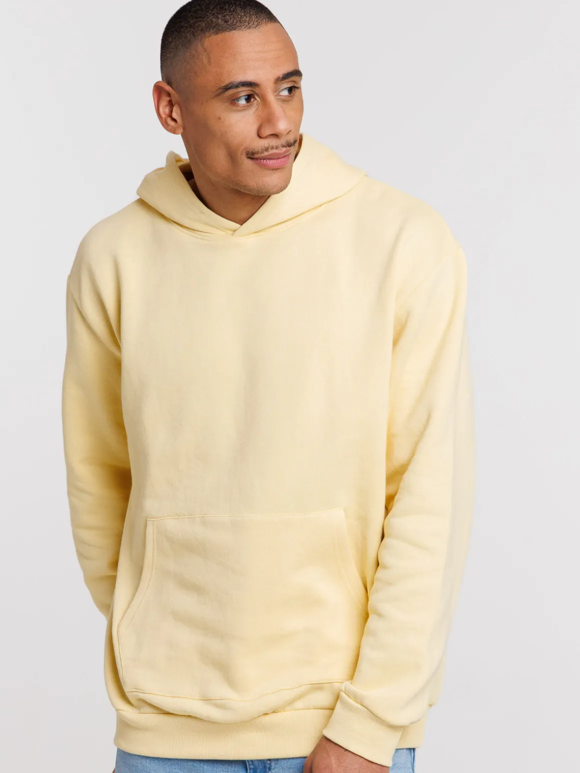 Sweat à capuche basique homme