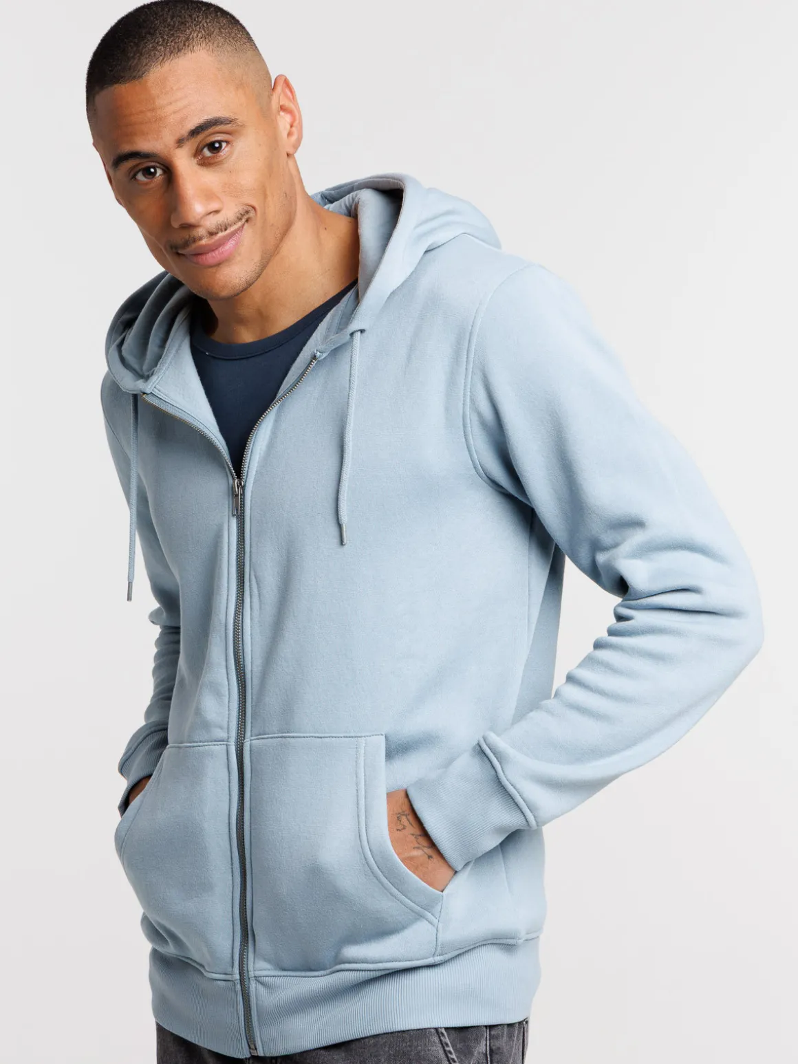 Sweat capuche zippé homme