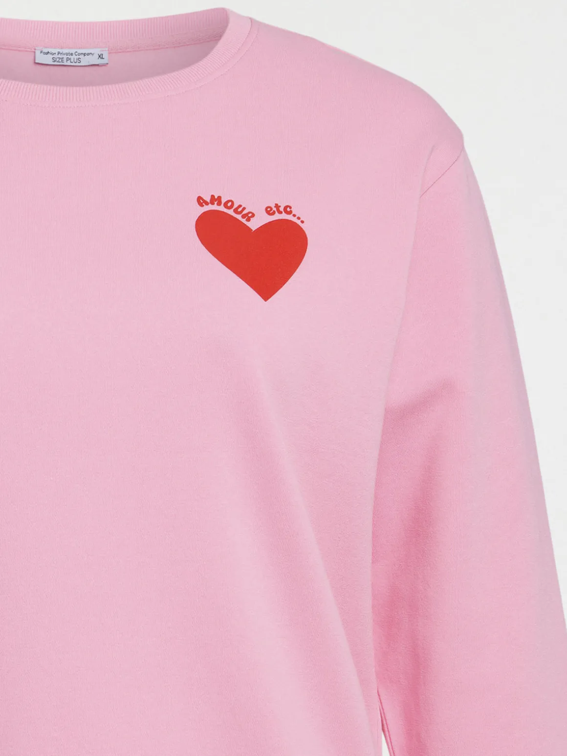 Sweat coeur poitrine grande taille femme