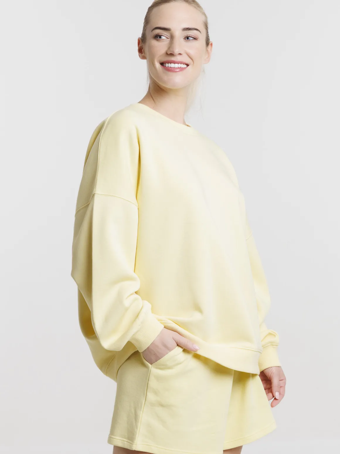 Sweat uni jaune pâle femme