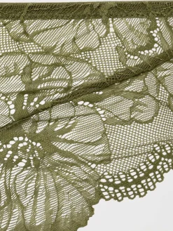 Tanga en dentelle fleurie femme (46-56)