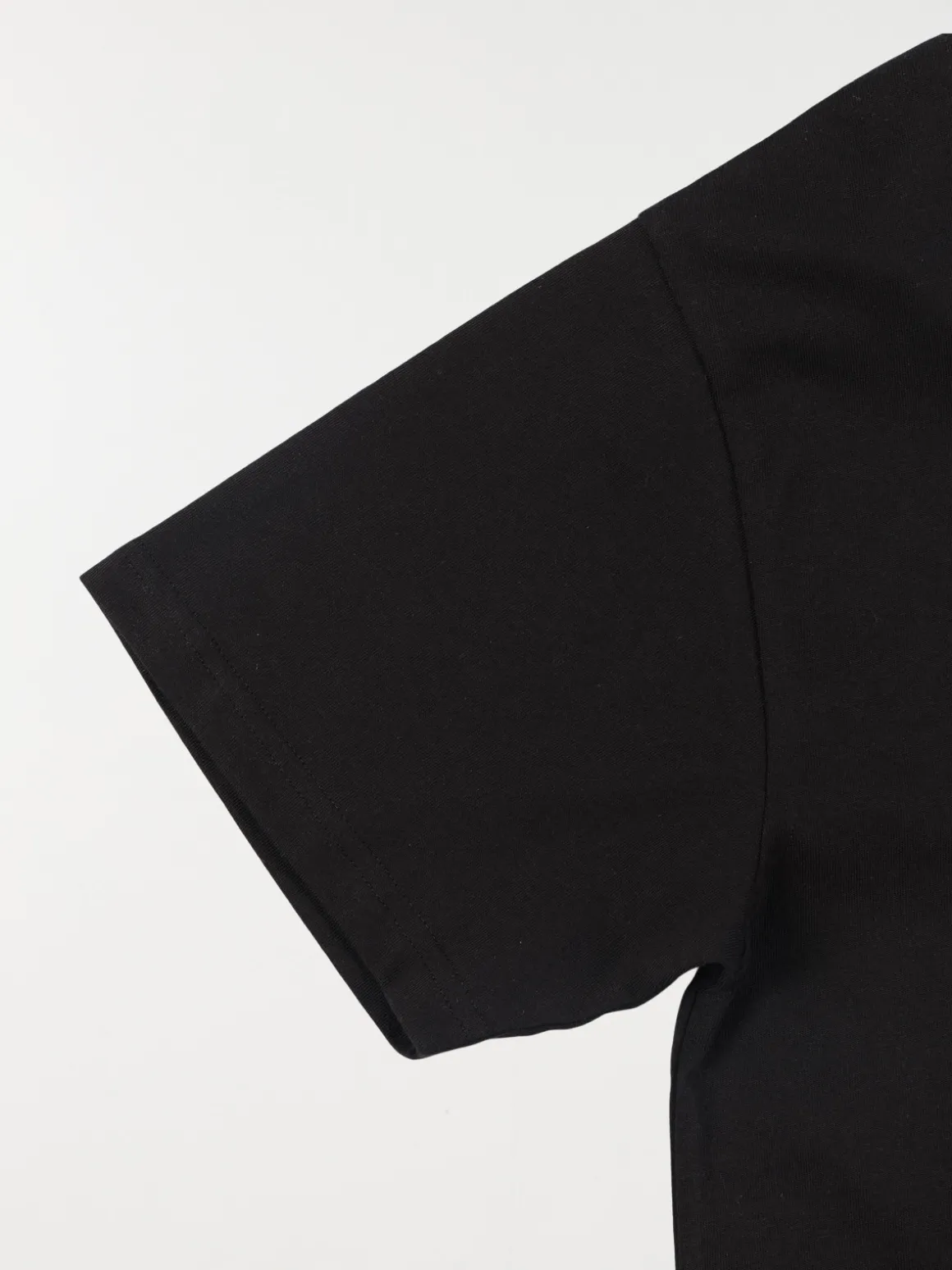 Tee-shirt basique noir garçon (XXS-M)