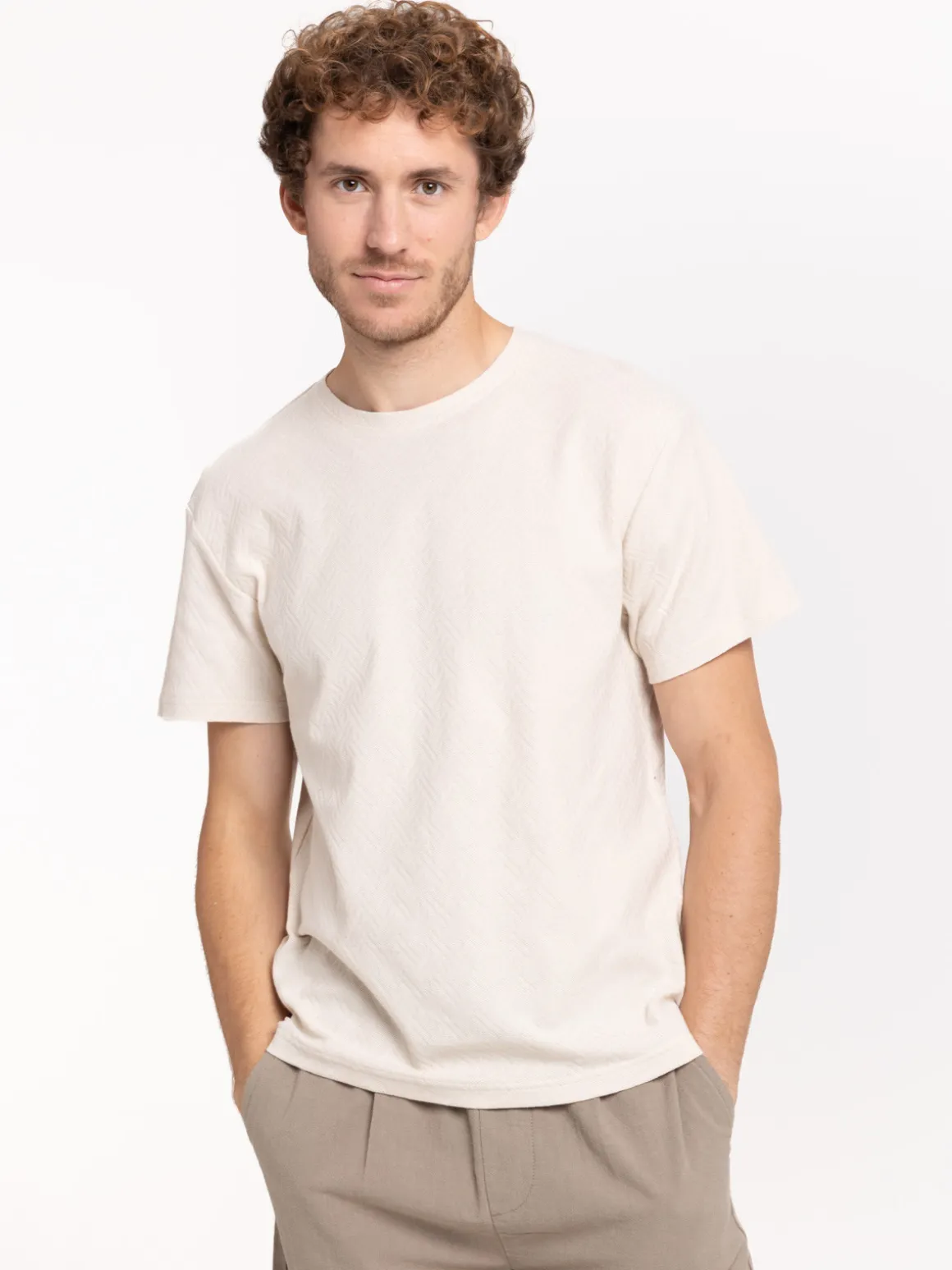 Tee-shirt jacquard col rond homme