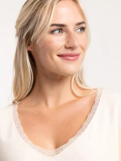 Tee-shirt linen col V dentelle femme