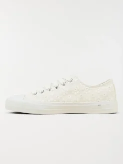 Tennis en toile brodée femme (36-41)