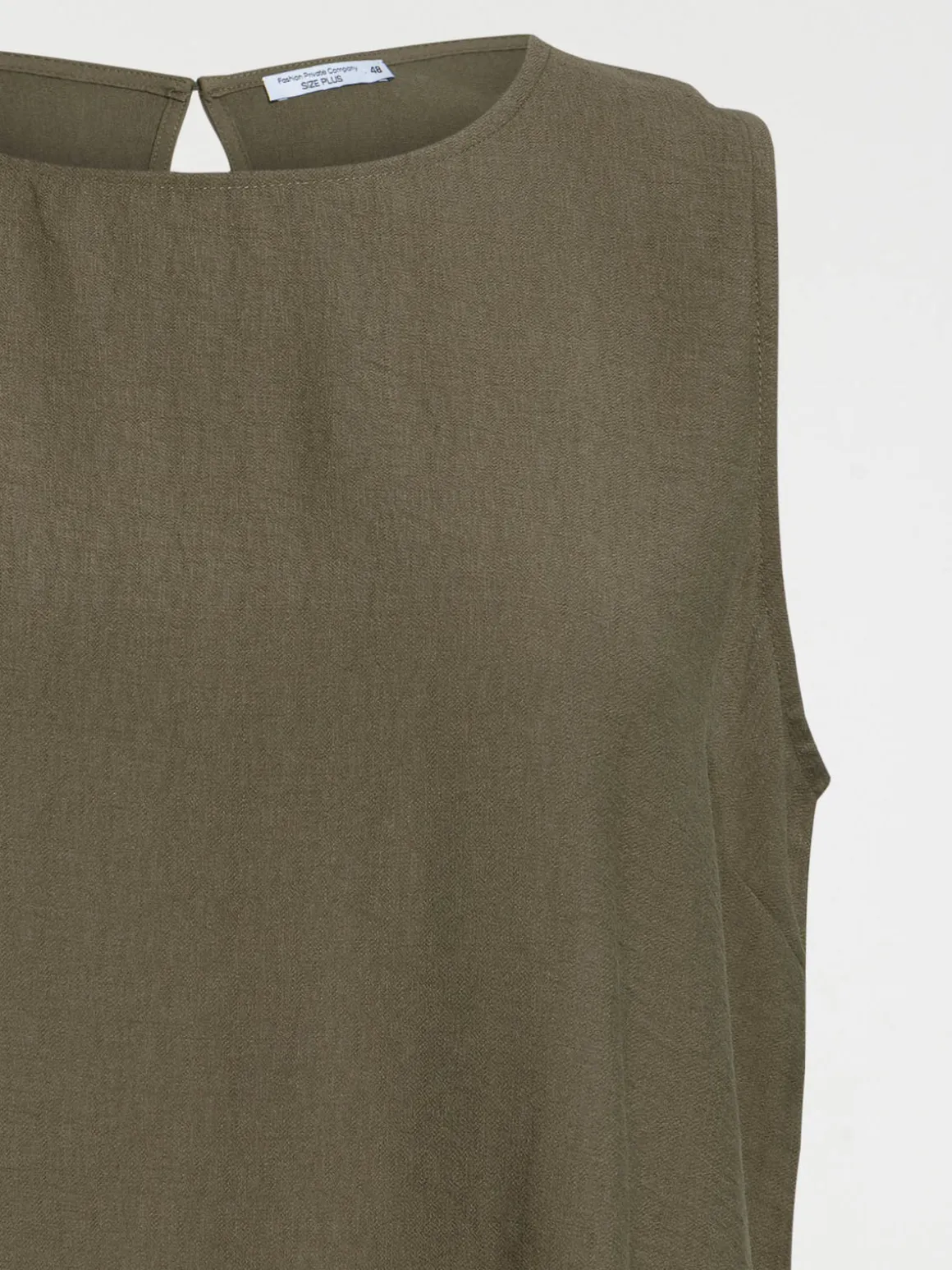Top vert sombre grande taille femme