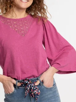 T-shirt aubergine dentelle macramé femme