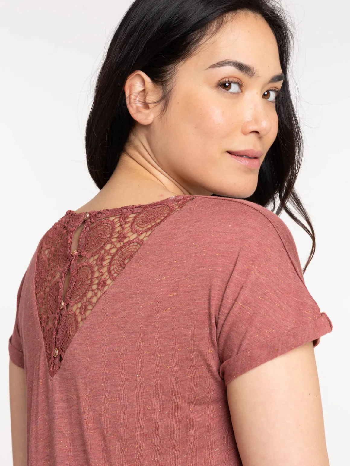 T-shirt femme dentelle macramé dos