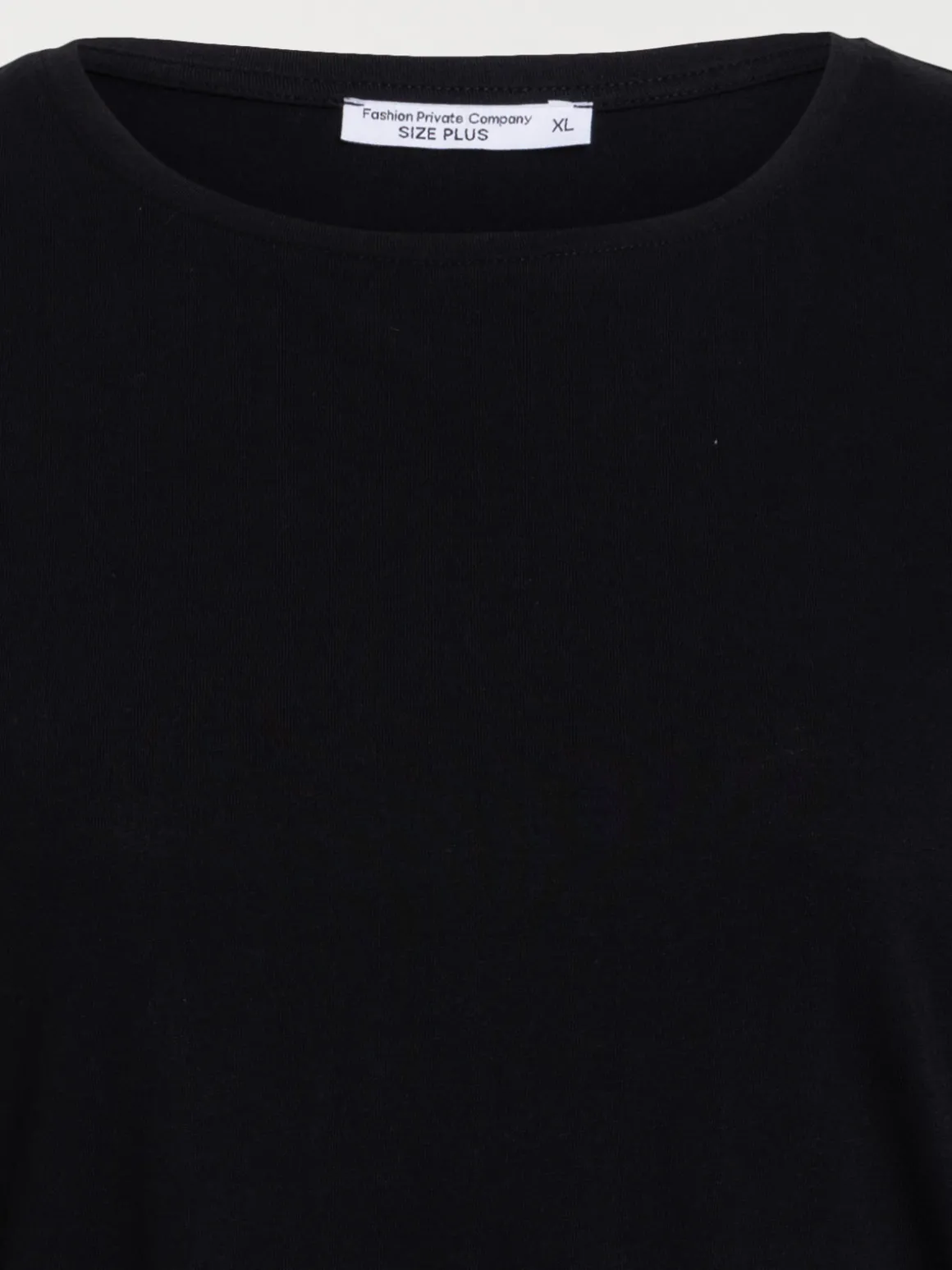 T-shirt noir grande taille femme