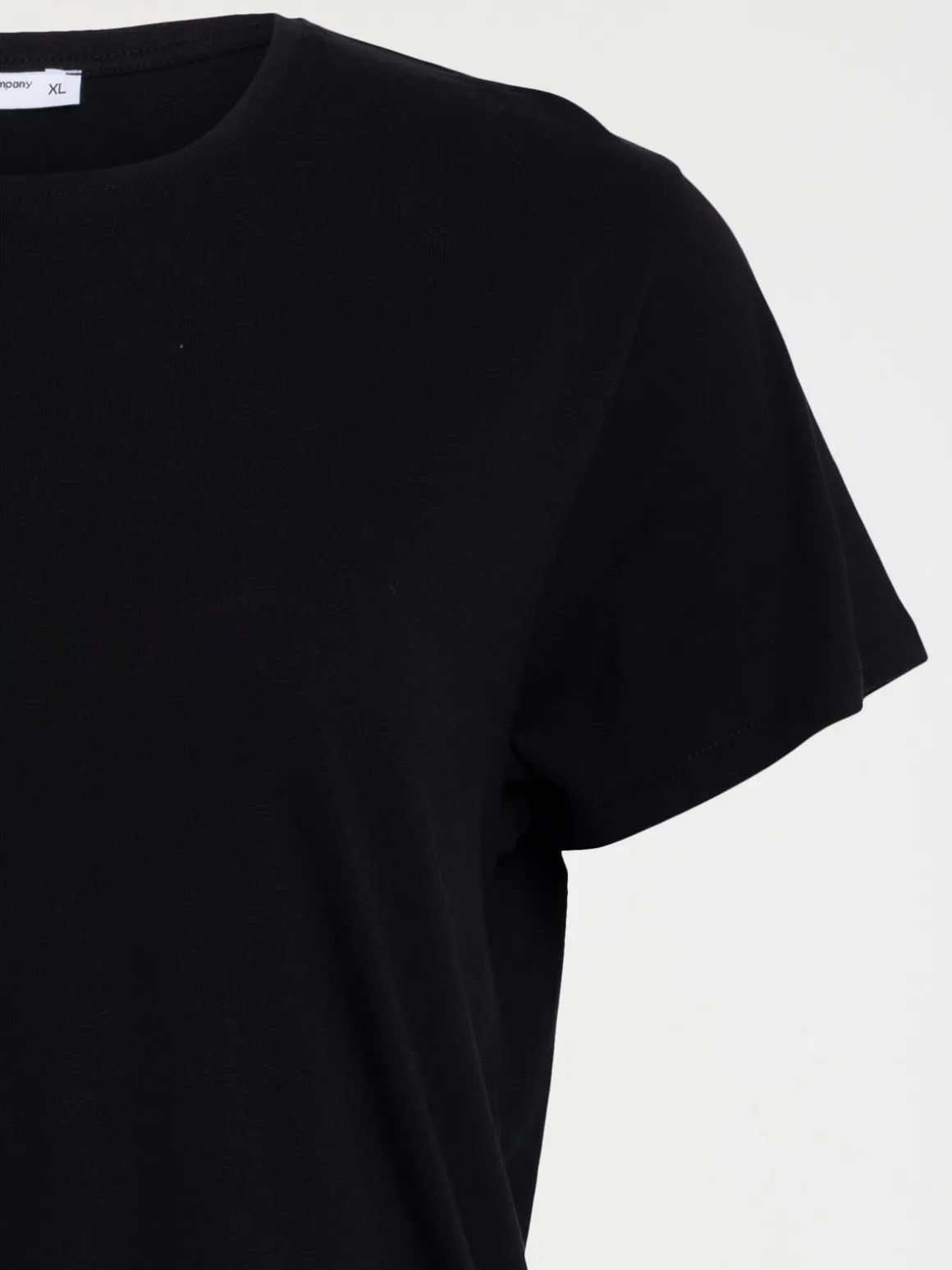 T-shirt noir grande taille femme