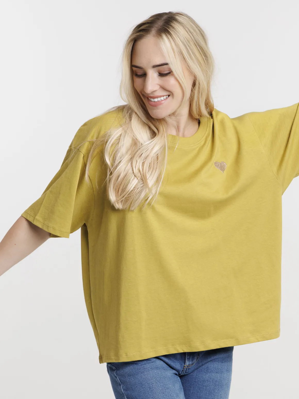 T-shirt olivette coeur brodé femme