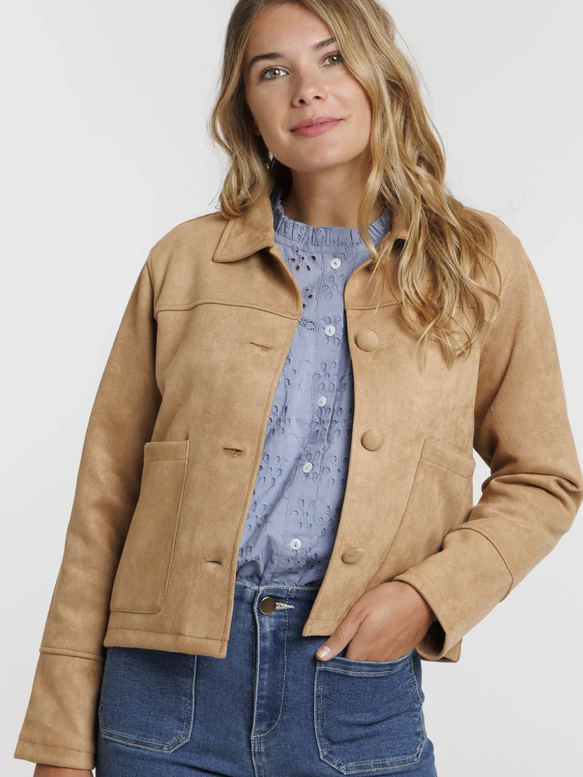 Veste douce col rond femme